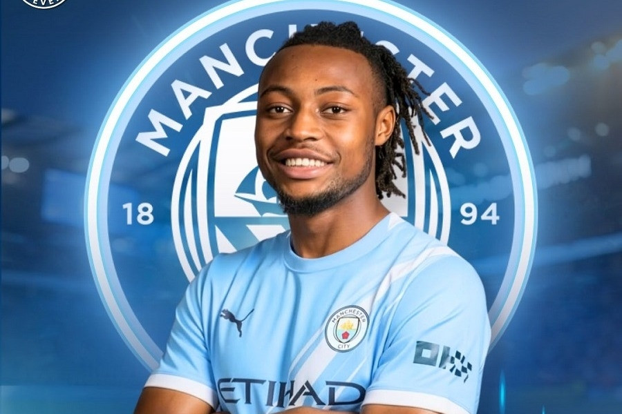 Bom tấn 65 triệu bảng Man City nổ đầu năm 2026, đối thủ đang lo sợ điều gì?