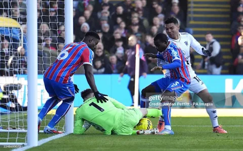 Man Utd lội ngược dòng khó tin trước Crystal Palace： Xem lại diễn biến!